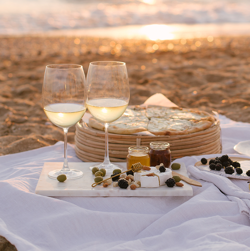 Beach and Sauvignon Blanc occasion pairing